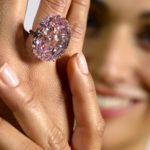 Diamant Pink Star (Růžová hvězda) vydražili za rekordních 1,5 miliardy korun